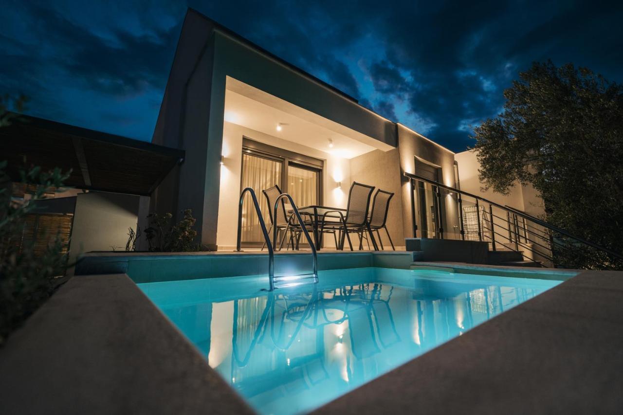 Octo Villas Complex Nea Iraklitsa Exterior foto