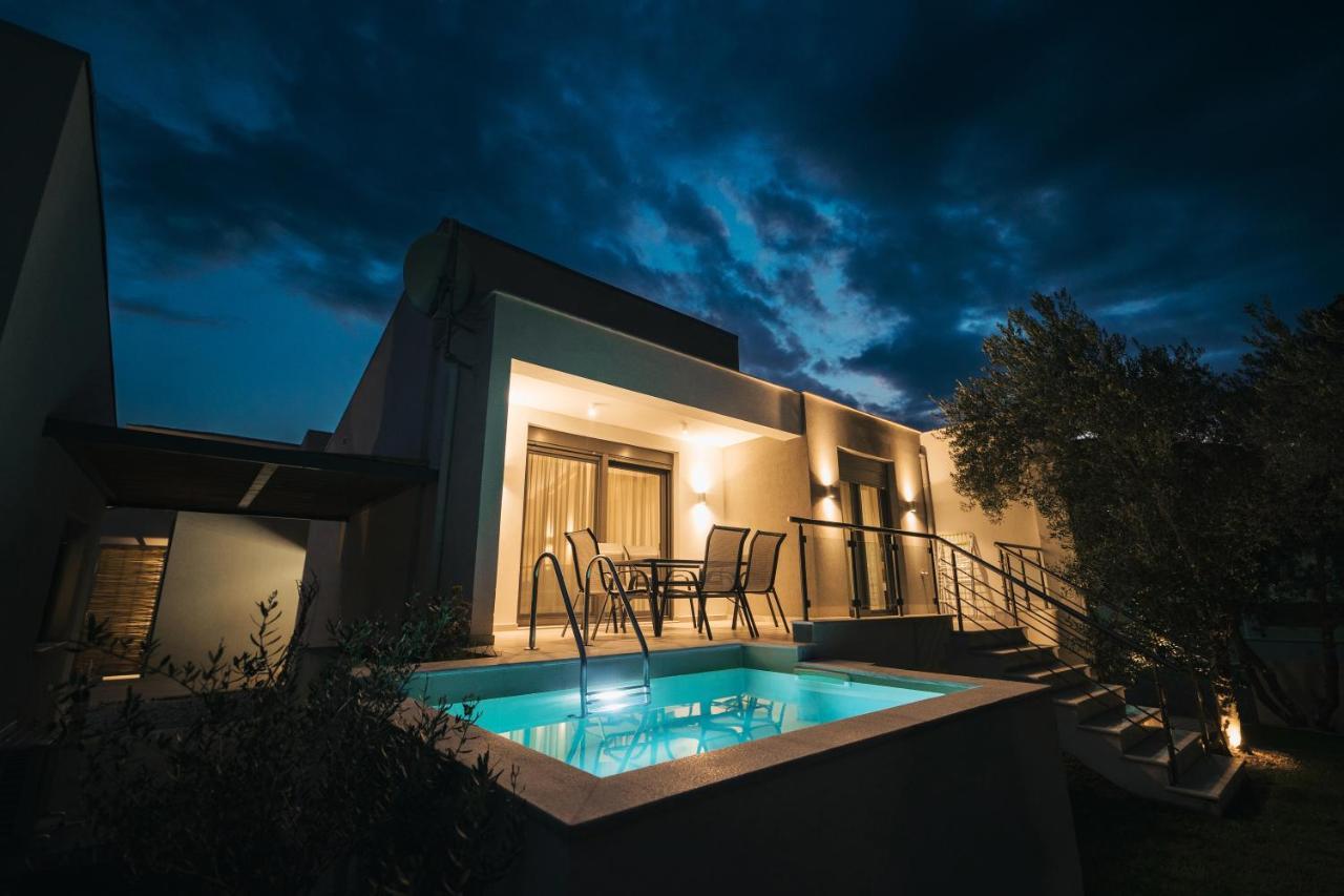 Octo Villas Complex Nea Iraklitsa Exterior foto